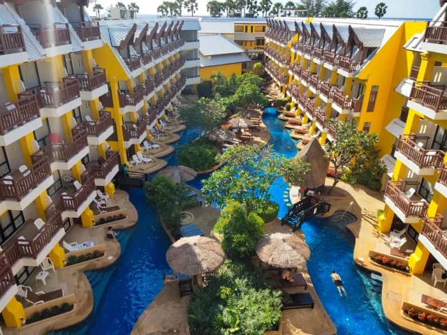 Woraburi Phuket Resort & Spa Hotel-2