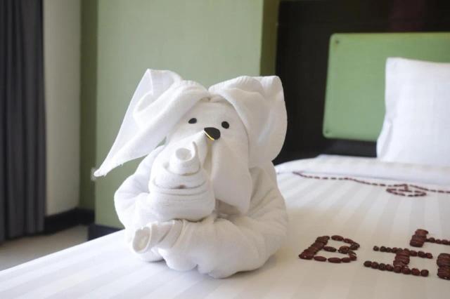 Woraburi Phuket Resort & Spa Hotel-3