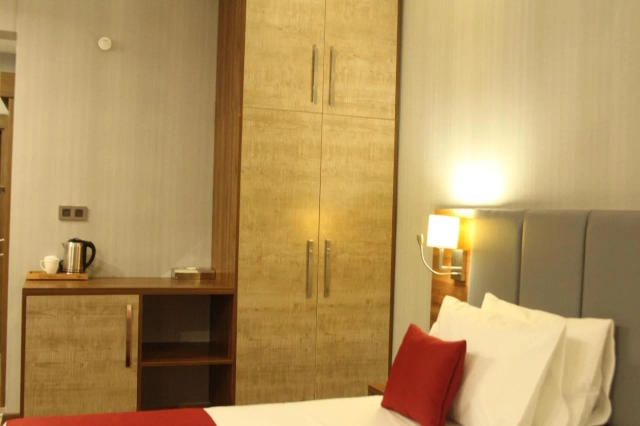 Ramada by Wyndham Van hotel-2