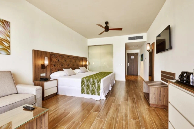 Hotel Riu Atoll-3