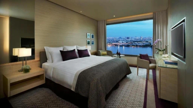 Avani Plus Riverside Bangkok Hotel-2