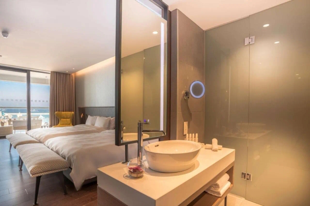 Radisson Blu Hotel, Larnaca-2