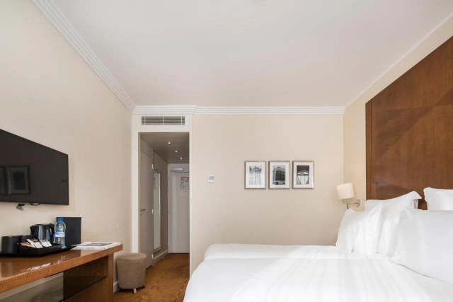 Warwick Geneva hotel-2