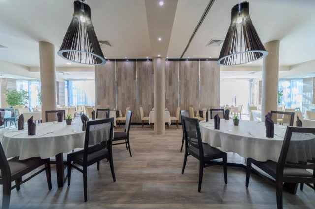 Azalia Hotel Balneo & SPA-3