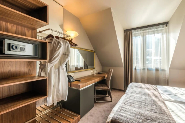 All Seasons Residence Hotel-2