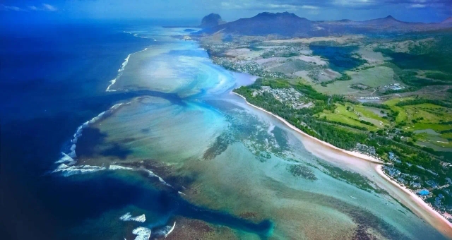 Outrigger Mauritius Beach Resort hotel-3
