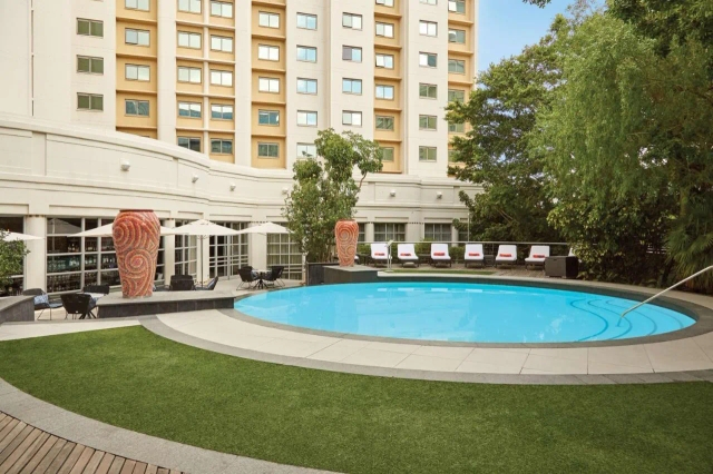 Southern Sun Waterfront hotel-3