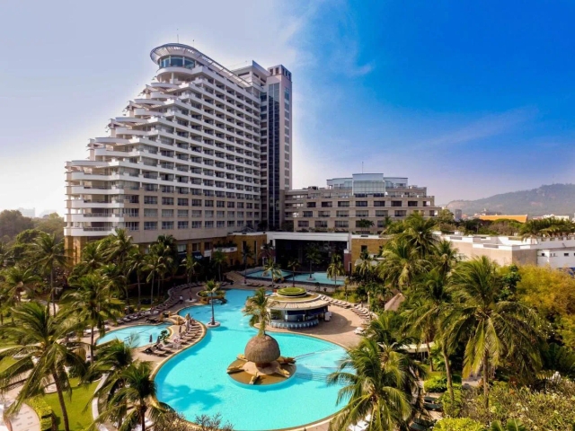 Hilton-Hua-Hin-Resort-Spa-3
