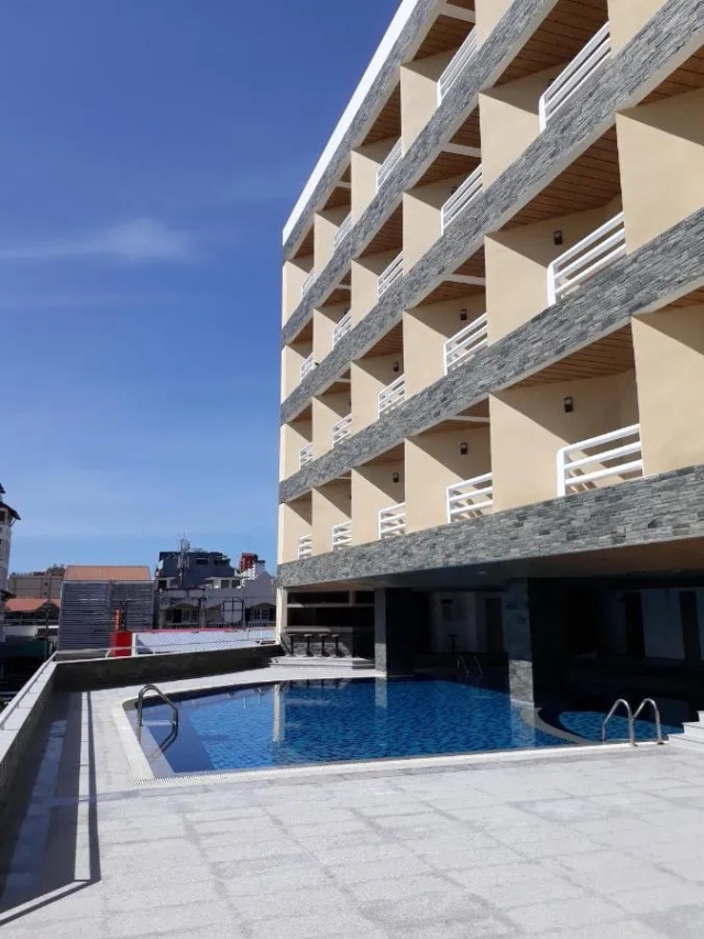 City Beach Resort-3