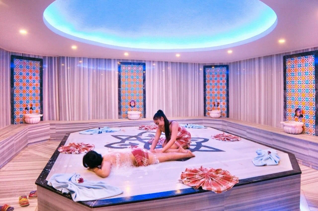 Aqua Plaza hotel-3