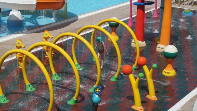 Aqua Plaza hotel-2