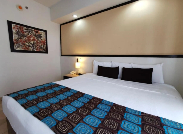 Coral Island Beach View Hotel-3