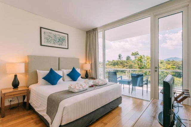 Splash Beach Resort Mai Khao Phuket-3