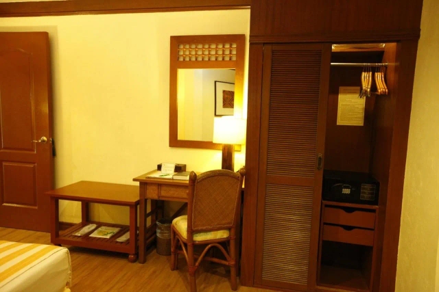 Boracay Tropics Resort Hotel-3