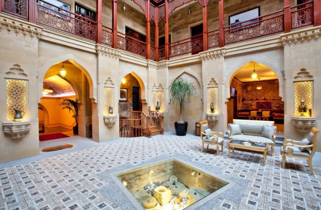 Shah Palace Luxury Museum Hotel Baku-3