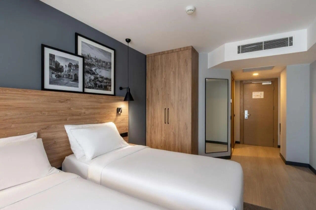 Radisson Hotel Baku-3