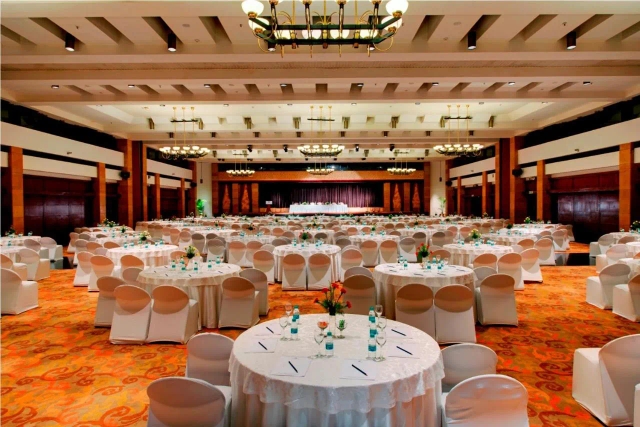 Jaypee Palace Hotel & Convention Centre Agra-2