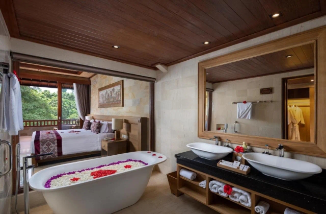 Pita Maha Resort and Spa-3