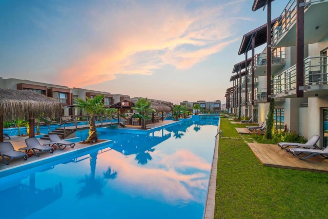 Concorde Luxury Resort-2