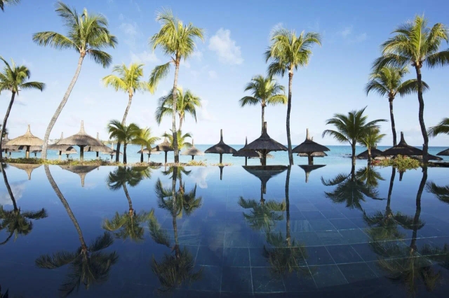 Royal Palm Beachcomber Luxury-2
