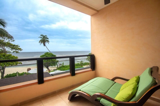 DoubleTree Hilton Seychelles hotel-2