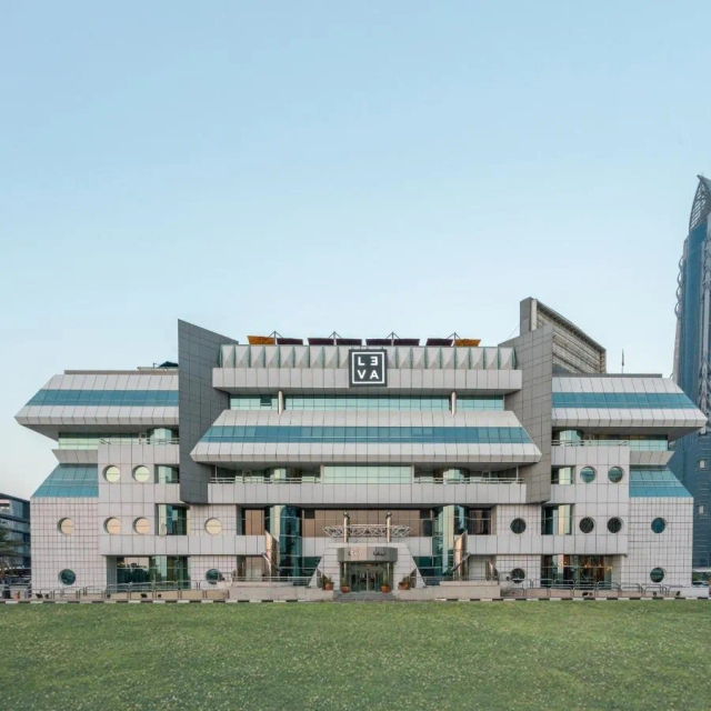 Leva Hotel and Suites, Opposite Downtown-2
