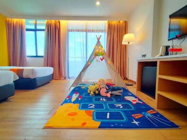 Hotel Sentral Seaview @ ​Beachfront-2