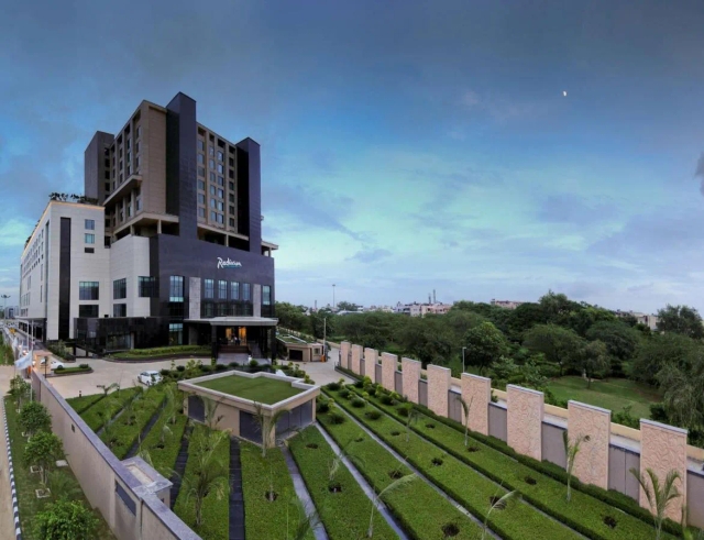 Radisson Blu Hotel New Delhi Paschim Vihar-3