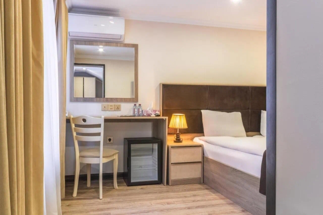 Deluxe Baku hotel-3