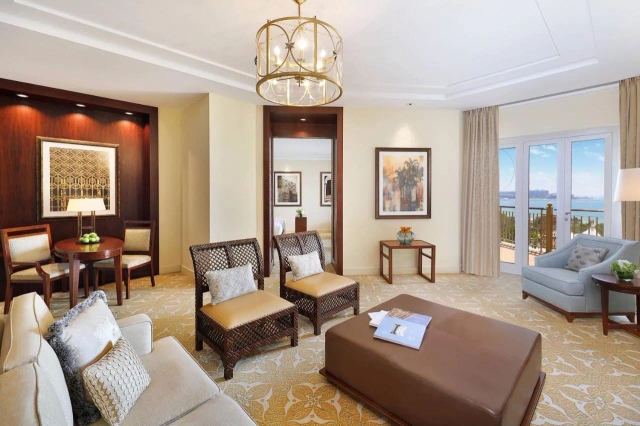 Ritz Carlton Dubai hotel-3