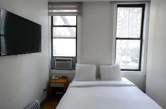 Midtown West Hotel-3