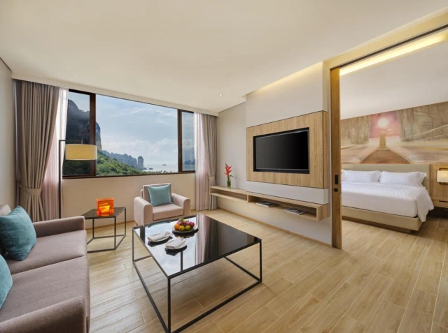 Holiday Inn Resort Krabi Ao Nang Beach-3