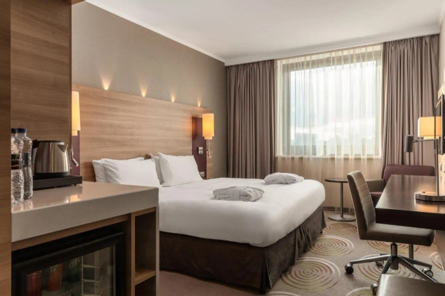 Holiday Inn Kiev-3
