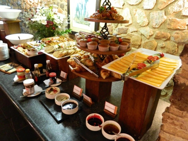 Misty Hills Country Hotel-3