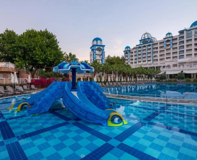 Rubi Platinum Spa Resort And Suite-2