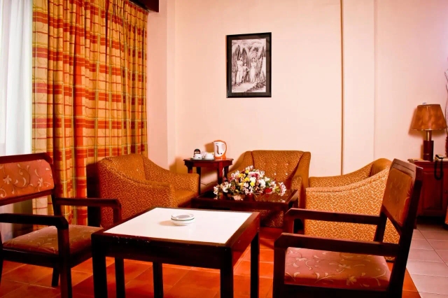 Grand Oriental Hotel-2