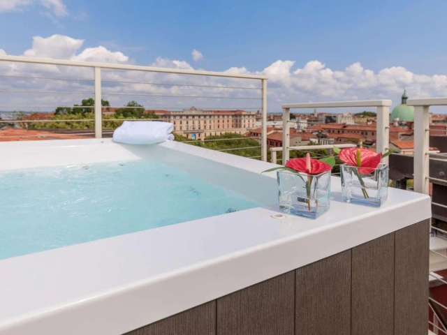 Hotel Papadopoli Venezia - MGallery Collection-3