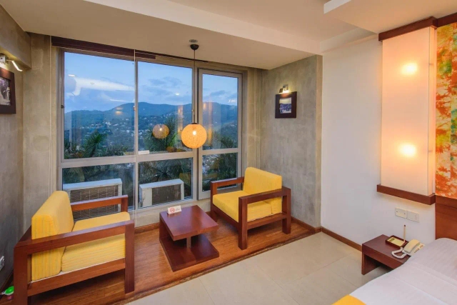 Hotel Topaz-2