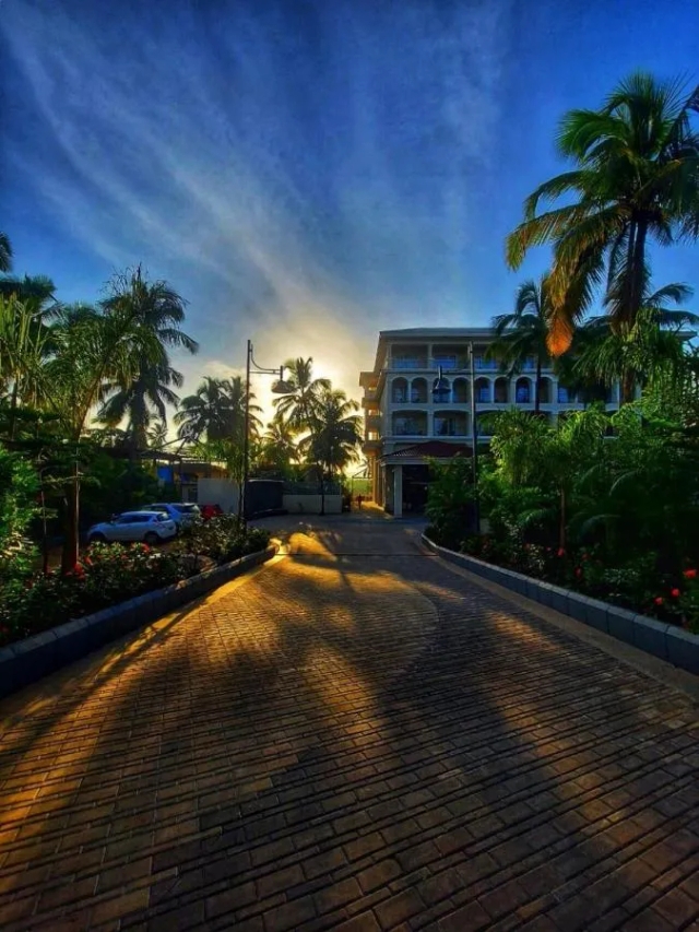 Holiday Inn Goa Candolim-2