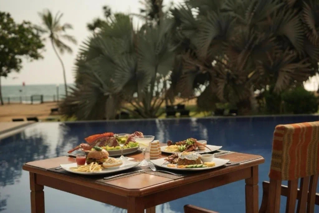 Hibiscus Beach Hotel & Villas-3