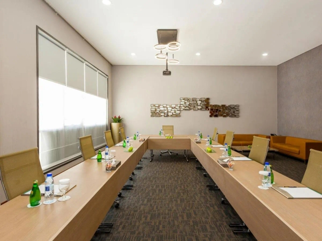 Flora Al Barsha Hotel-2