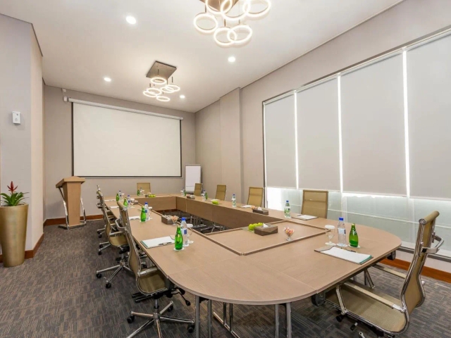 Flora Al Barsha Hotel-2