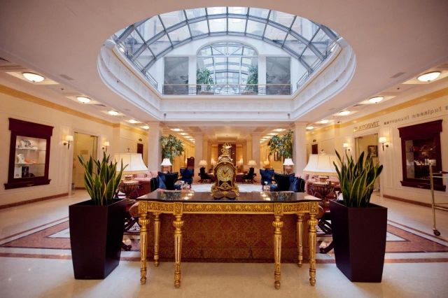 Opera Hotel-2