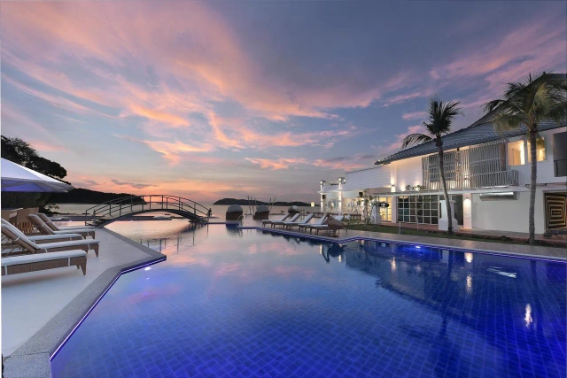 Dash Resort-2