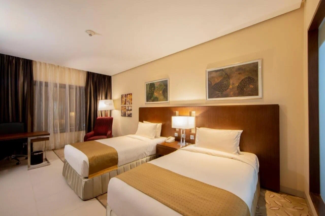 Holiday Inn Cochin hotel-2