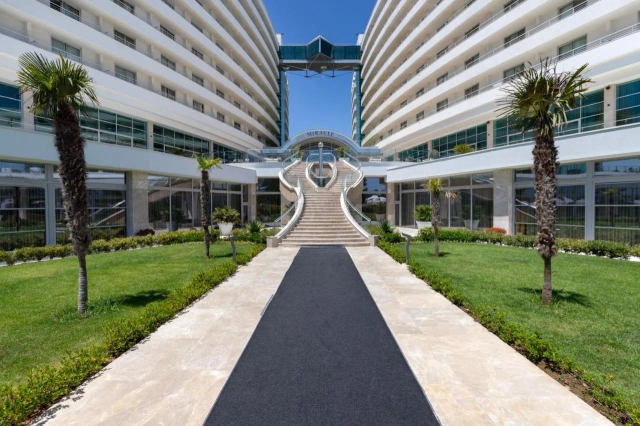 Miracle Resort Hotel-3