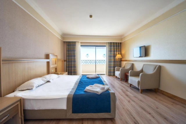 Utopia World Hotel-2