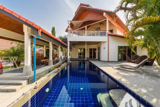 Amber Pool Villa Naiharn-2