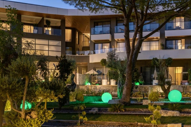 Unique Life Style Hotel-2