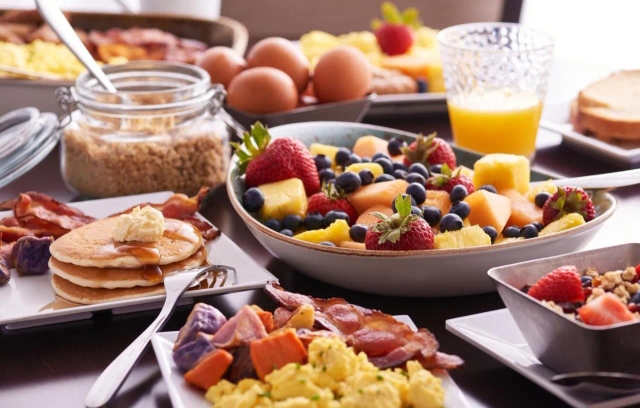 Hyatt Place Dubai Baniyas Square Hotel-3